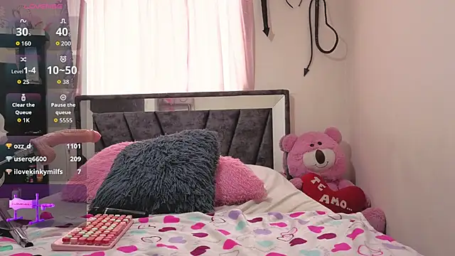 Hotsamantamature online show from 02-17-26, 06:05