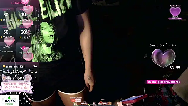 tashakaixxx online show from 10-15-25, 03:31
