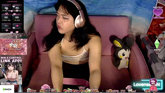 Snapshot of tashakaixxx chatting on 06-03-26, 02:33 tashakaixxx online show from 06-03-26, 02:33