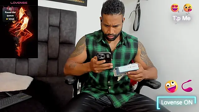 MattRodriguez9 online show from 04-08-26, 09:22