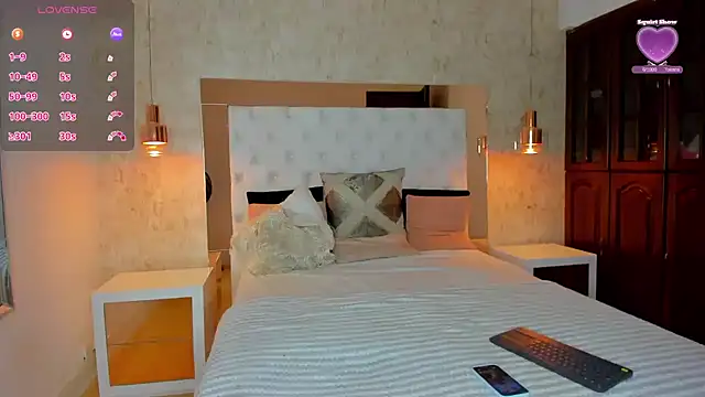 Snapshot of AshleyyBrownn chatting on 12-04-25, 01:59 AshleyyBrownn online show from 12-04-25, 01:59