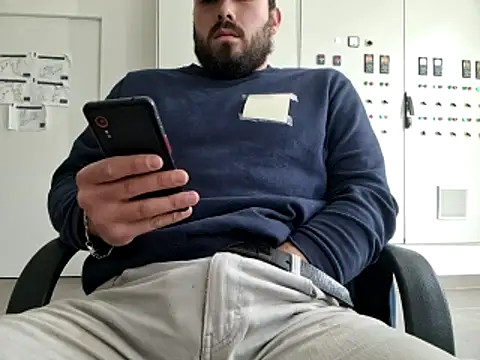 Leonormaldick online show from 02-06-26, 12:12