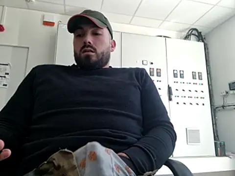 Leonormaldick online show from 02-17-26, 12:02