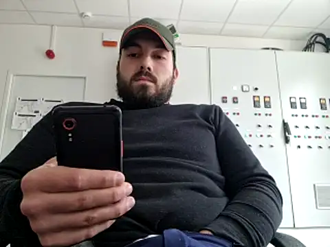 Leonormaldick online show from 02-04-26, 10:54