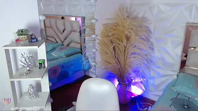 Jonesliam23 online show from 02-23-26, 07:25