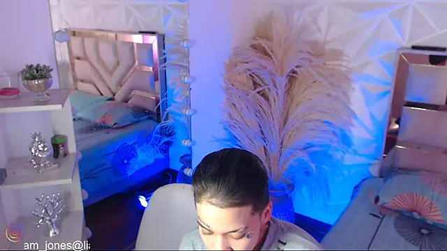 Jonesliam23 online show from 03-03-26, 07:21