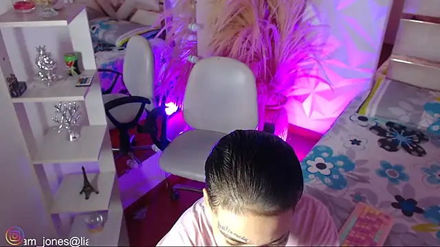 Jonesliam23 online show from 03-10-26, 07:29