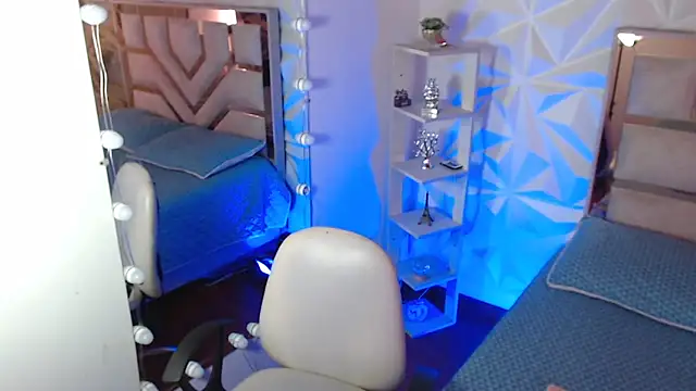 Jonesliam23 online show from 04-07-26, 07:59