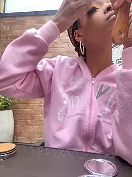 adaraSmiith online show from 01-08-25, 11:32