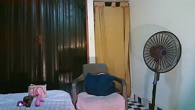 kimmiemm online show from 07-02-26, 02:23