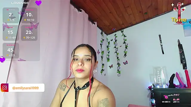 Snapshot of EmilyMeoww chatting on 03-13-25, 12:48 EmilyMeoww online show from 03-13-25, 12:48