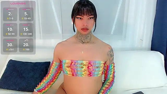 laura sweett120 online show from 07-17-26, 07:27