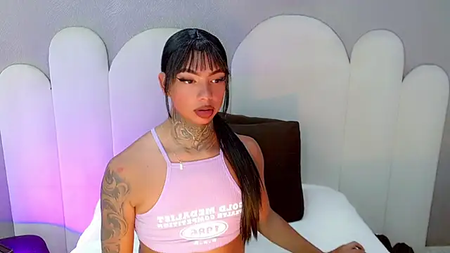 laura sweett120 online show from 03-11-26, 05:23