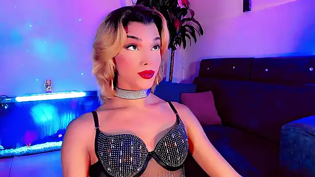 the-horus-girl online show from 10-10-25, 02:01