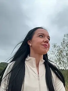Snapshot of Vanesskaa chatting on 07-18-26, 01:09 Vanesskaa online show from 07-18-26, 01:09