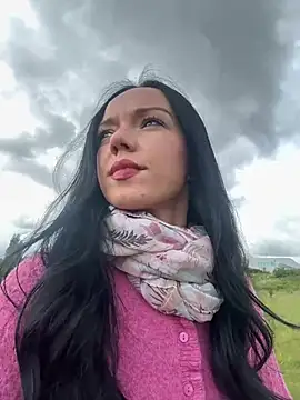 Snapshot of Vanesskaa chatting on 06-10-26, 01:01 Vanesskaa online show from 06-10-26, 01:01