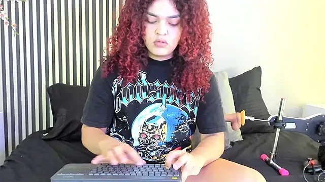 KarineWine online show from 07-28-26, 03:14