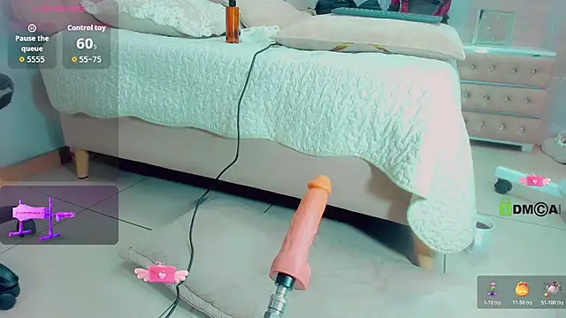 Snapshot of EmilyySaenz chatting on 10-23-25, 12:59 EmilyySaenz online show from 10-23-25, 12:59