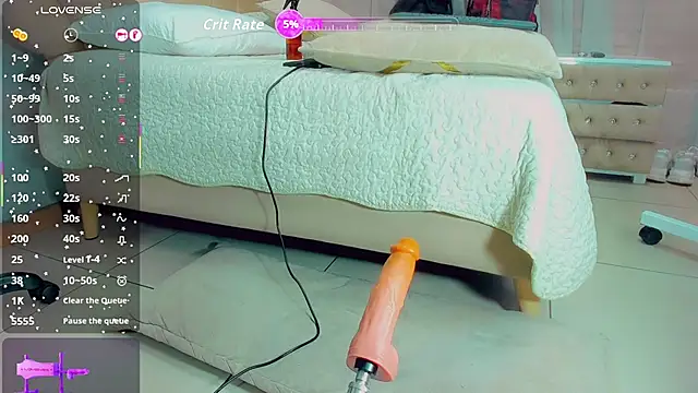 Snapshot of EmilyySaenz chatting on 02-05-26, 04:03 EmilyySaenz online show from 02-05-26, 04:03