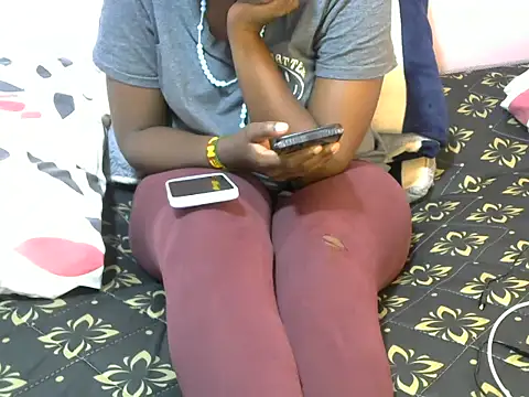 winnie254 online show from 09-27-25, 06:41
