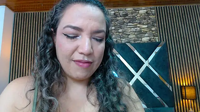 marie hss online show from 09-30-25, 07:42