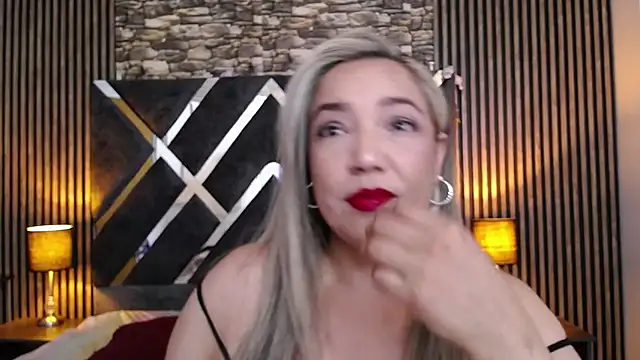 marie hss online show from 04-10-26, 07:32