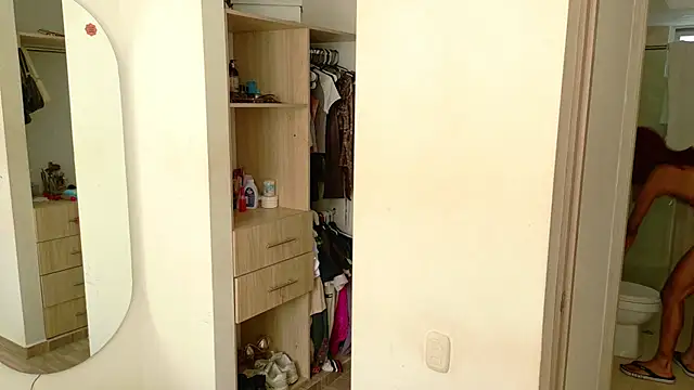 Snapshot of rose_scottt chatting on 06-26-26, 09:09 rose scottt online show from 06-26-26, 09:09
