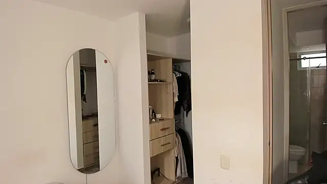 rose scottt online show from 04-17-26, 09:17