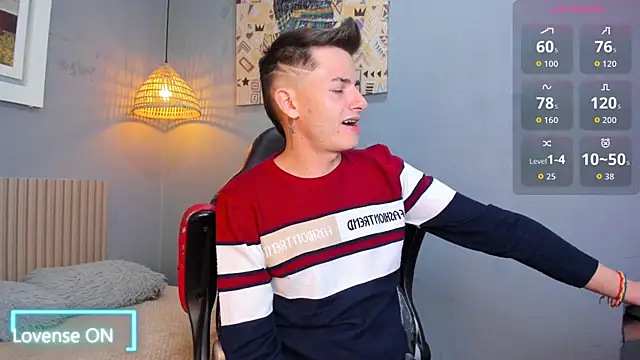 Snapshot of tossetrech chatting on 11-28-25, 02:45 tossetrech online show from 11-28-25, 02:45