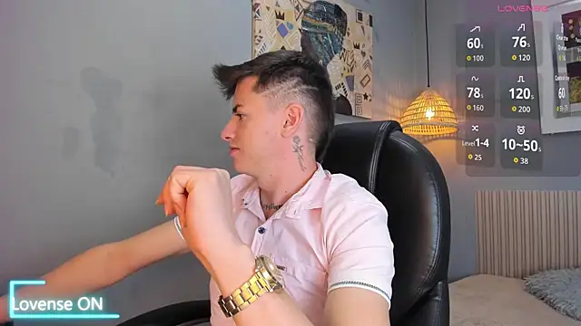 Snapshot of tossetrech chatting on 12-05-25, 02:54 tossetrech online show from 12-05-25, 02:54