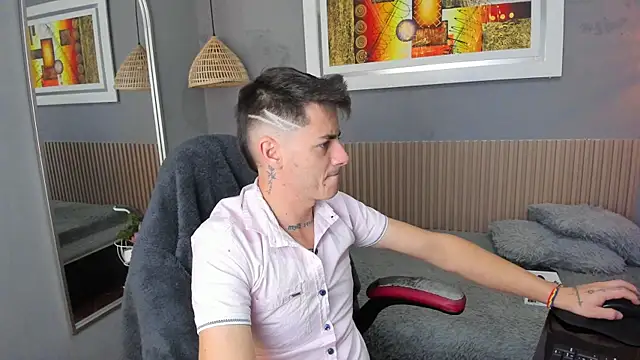 Snapshot of tossetrech chatting on 11-26-25, 02:55 tossetrech online show from 11-26-25, 02:55