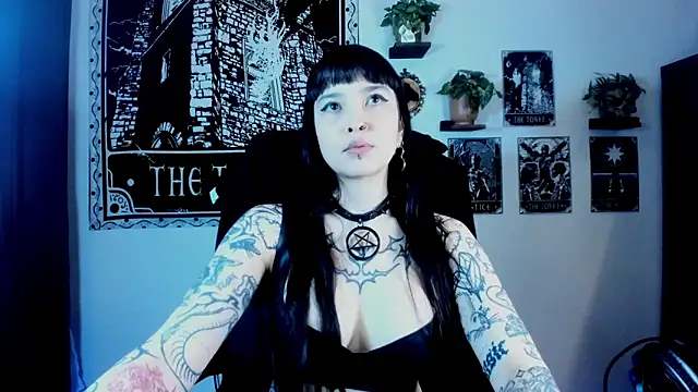 Demongirl6666 online show from 11-13-25, 07:51