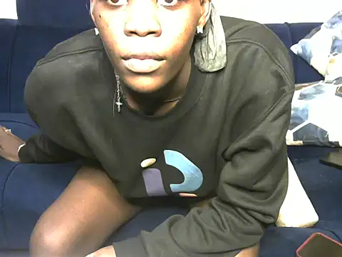 Snapshot of Moniklavy chatting on 02-24-26, 07:42 Moniklavy online show from 02-24-26, 07:42