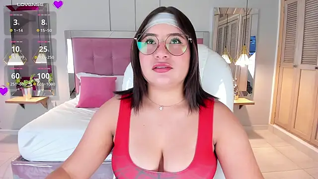 HannaKarson online show from 10-06-25, 12:39