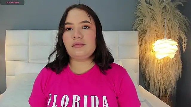 HannaKarson online show from 11-29-25, 11:32