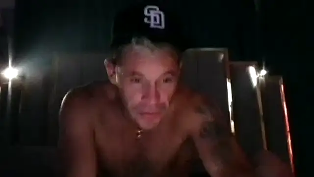 Snapshot of FrankieKentucky chatting on 07-30-26, 07:07 FrankieKentucky online show from 07-30-26, 07:07