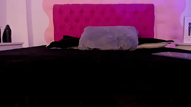 Natasha Nasty2 online show from 11-10-25, 08:14