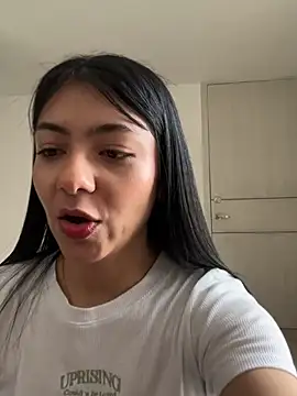 Liissa cute  online show from 07-27-26, 09:11