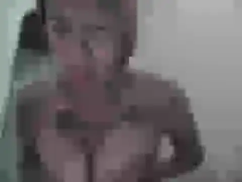 Snapshot of PhiliaShekinah1 chatting on 06-10-26, 02:57 PhiliaShekinah1 online show from 06-10-26, 02:57