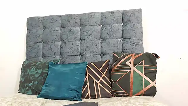 DiannellaforYou online show from 02-17-25, 10:38