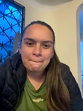 Nathaly00  online show from 10-15-25, 07:55