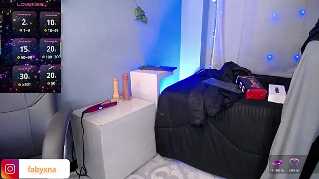 peyton golden1 online show from 11-05-25, 03:31