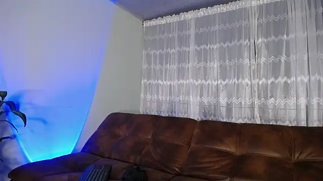 peyton golden1 online show from 03-14-25, 01:05