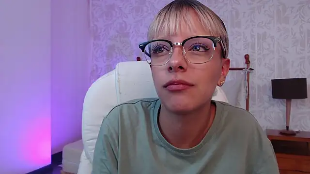 peyton golden1 online show from 11-29-25, 03:28