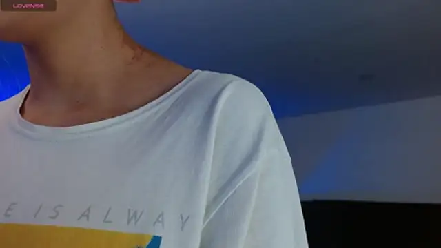 peyton golden1 online show from 03-12-26, 03:34