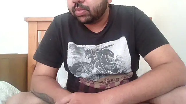 Snapshot of whoreboi98 chatting on 04-24-26, 11:56 whoreboi98 online show from 04-24-26, 11:56