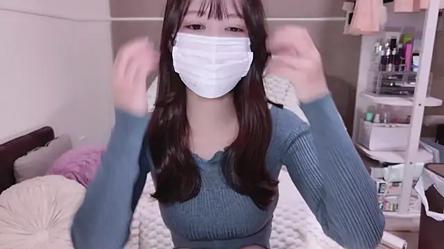 Snapshot of TsukasaSakai chatting on 01-23-25, 03:01 TsukasaSakai online show from 01-23-25, 03:01