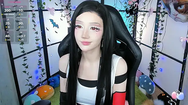 LilithLin online show from 10-25-25, 12:10