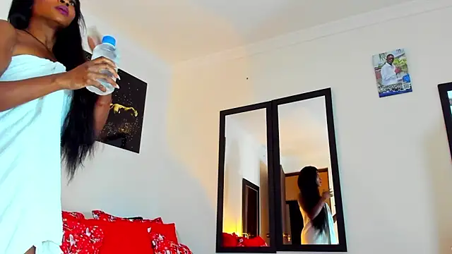 KimberlyBanks2 online show from 01-09-26, 10:00