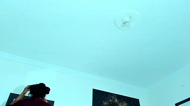 KimberlyBanks2 online show from 02-17-26, 10:01